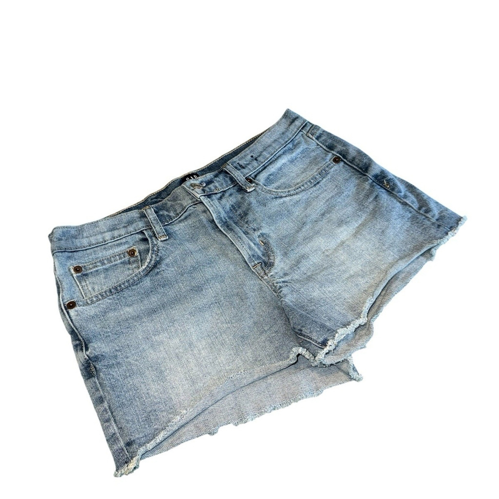 GAP Denim Light Wash Raw Hem Jean Shorts Women’s Size 28 Distressed Casual